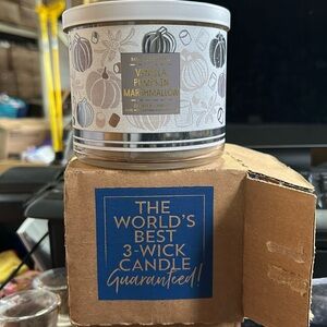 New Bath & Body Works VANILLA PUMPKIN MARSHMALLOW SCENTED Wick Candle